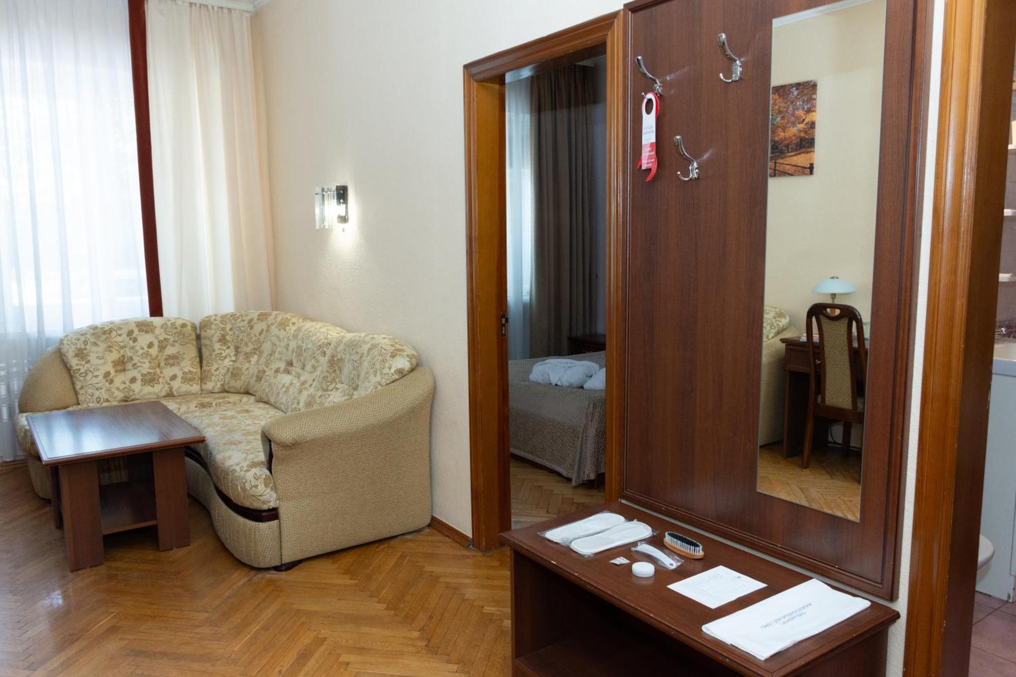 Kremin Hotel Kremenčuk Exteriér fotografie
