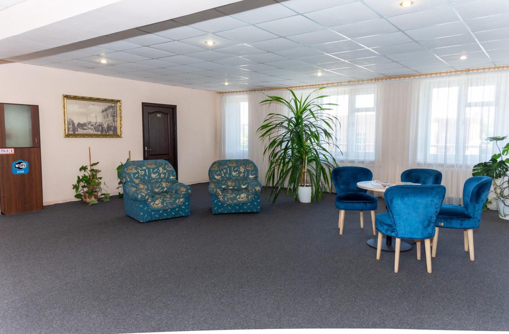 Kremin Hotel Kremenčuk Exteriér fotografie