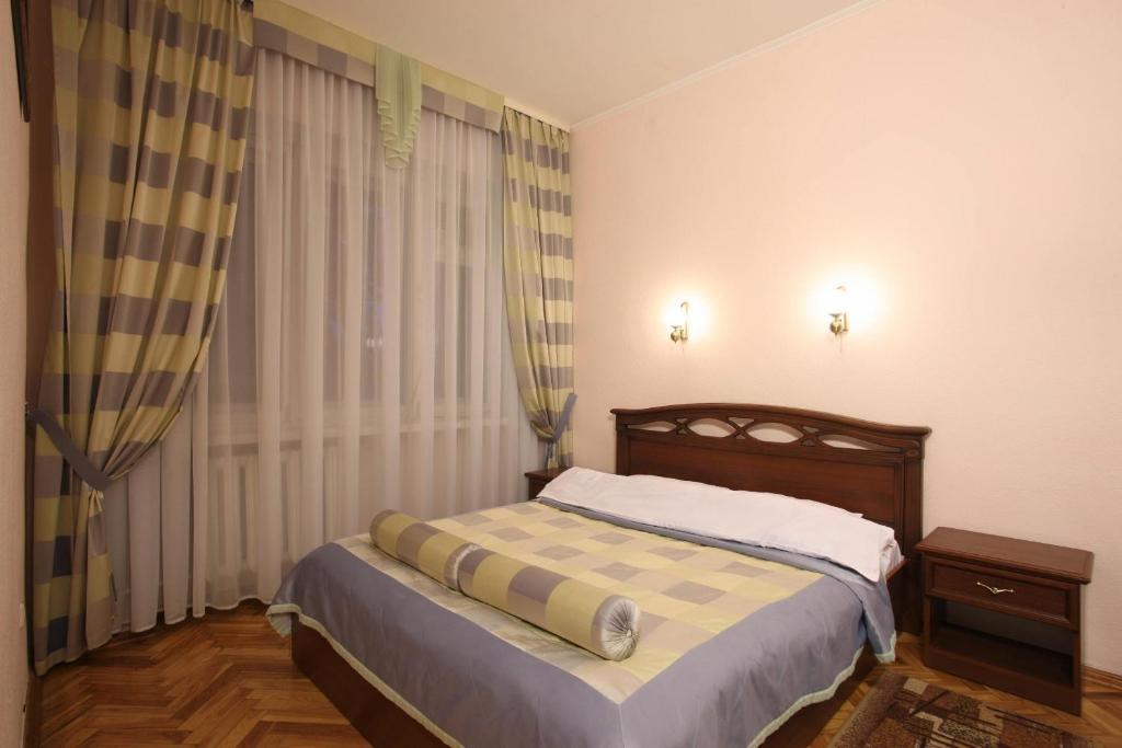 Kremin Hotel Kremenčuk Pokoj fotografie